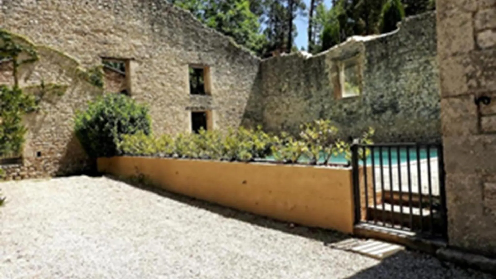 Sejour Au Pied Du Colorado Provencal, Avec Piscine Villa Rustrel Holiday home