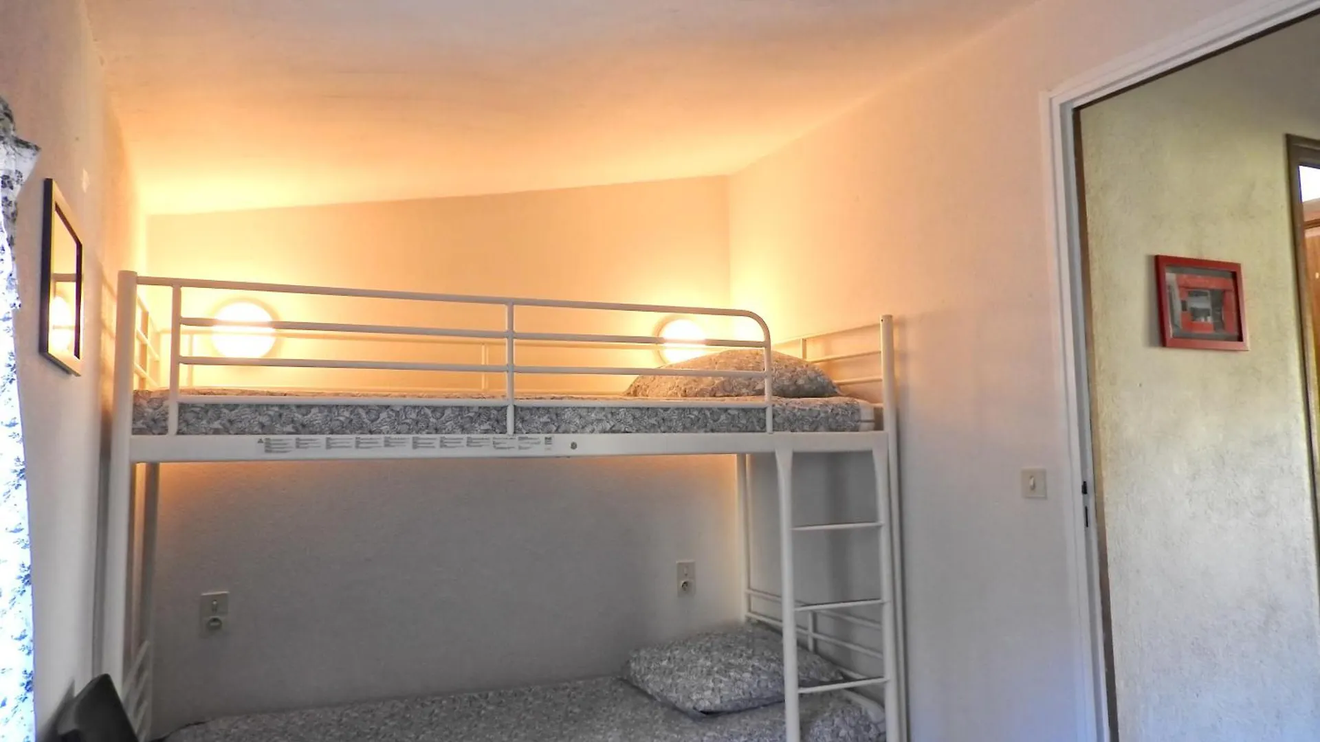 Sejour Au Pied Du Colorado Provencal, Avec Piscine Villa Rustrel