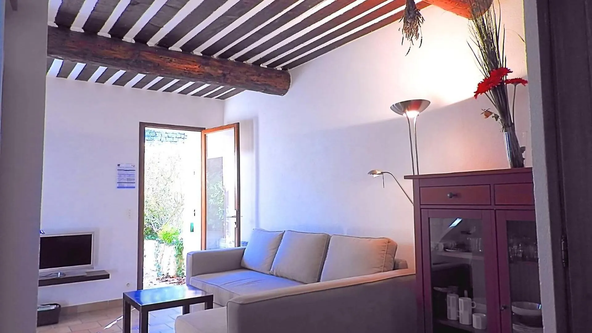 Holiday home Sejour Au Pied Du Colorado Provencal, Avec Piscine Villa Rustrel