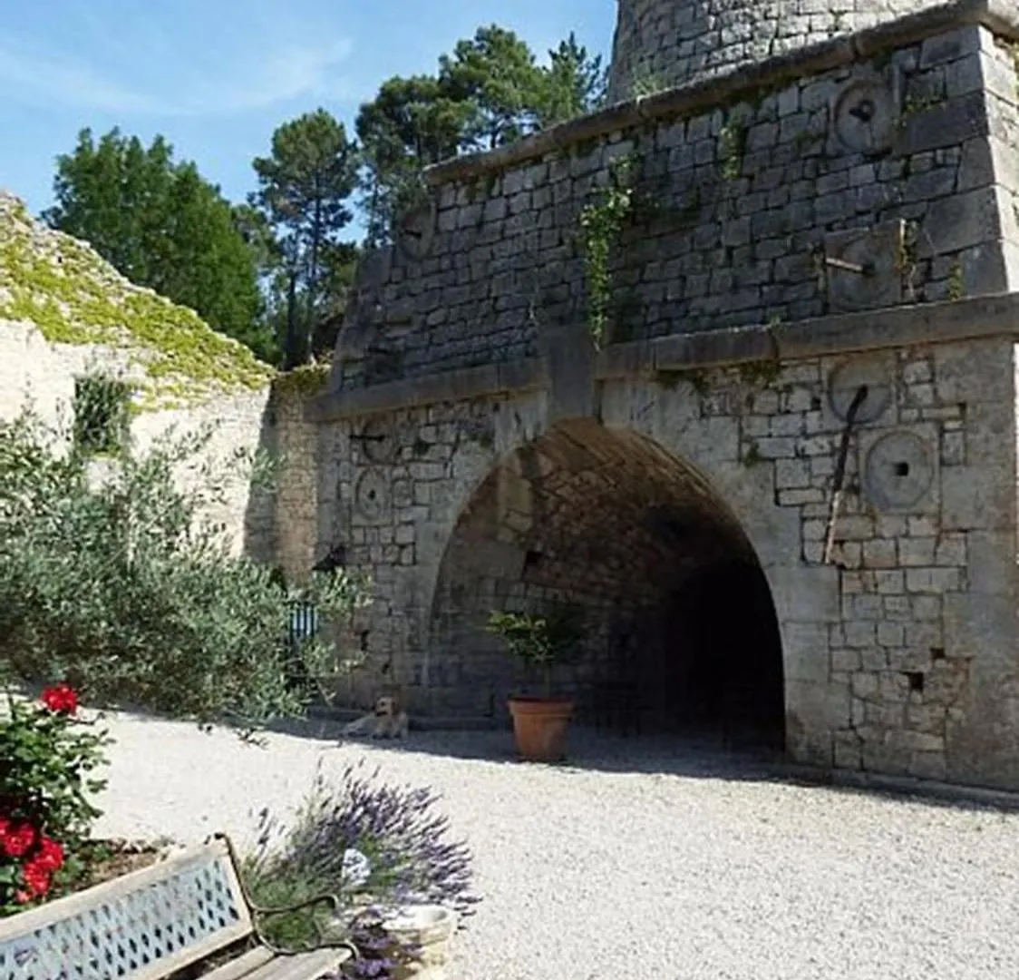 Sejour Au Pied Du Colorado Provencal, Avec Piscine Villa Rustrel France